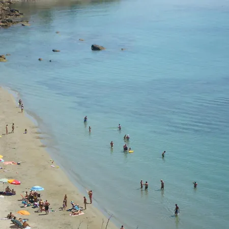 Sea Front 4 Beds With Balcony 250 Meters From The *