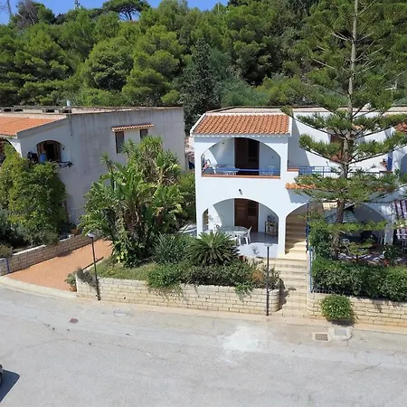 Sea Front 4 Beds With Balcony 250 Meters From The Lejlighed *