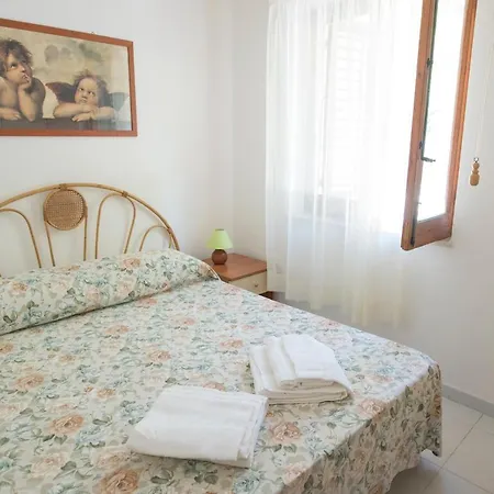 Sea Front 4 Beds With Balcony 250 Meters From The Case San Marco
